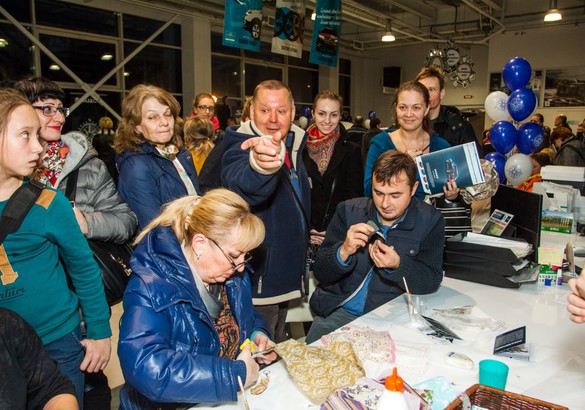 В Петербурге представили обновленный Suzuki SX4