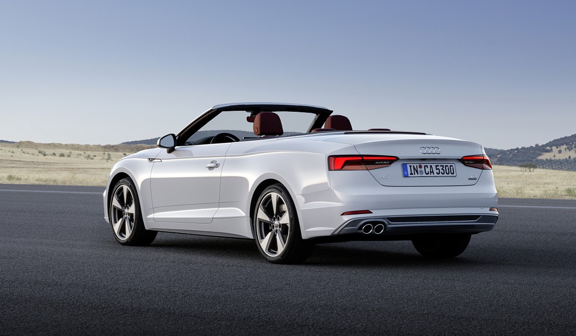 Audi представила новые A5 и S5 Cabriolet