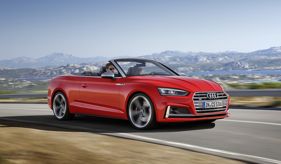 Audi представила новые A5 и S5 Cabriolet