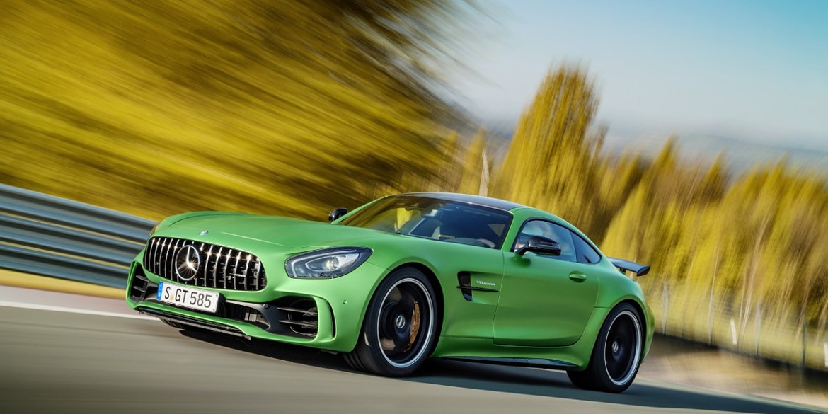Новые версии Mercedes-AMG GT стали доступны для заказа в Европе