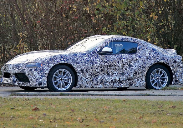 Возрожденная Toyota Supra «засветилась» на тестах