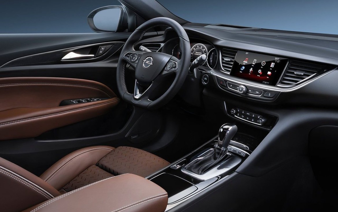 Opel рассекретил новое поколение Insignia