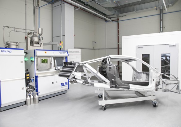 Вкалывают роботы: Audi отказывается от людей на производстве Smart Factory
