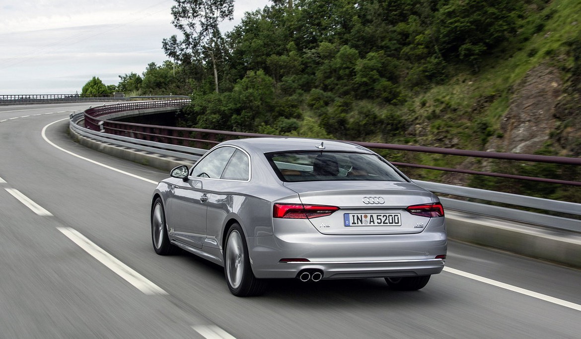 Новый Audi A5 Coupe доехал до Петербурга