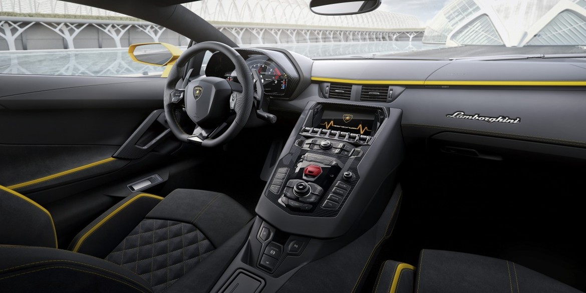 Новый Lamborghini Aventador S получил российский ценник