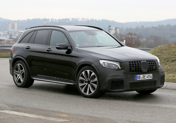 Mercedes готовит топовую версию кроссовера GLC