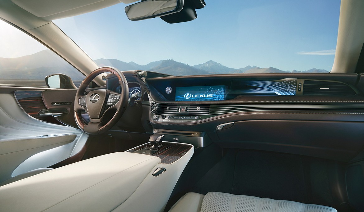 Детройт 2017: Lexus представил новый LS