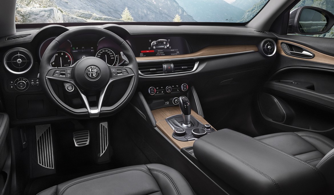 В продажу поступило «Первое издание» кроссовера Alfa Romeo