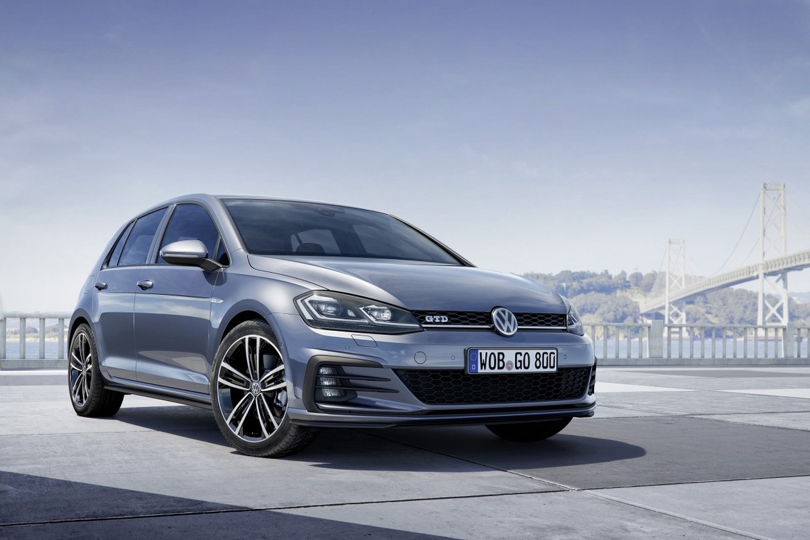 Три версии нового Volkswagen Golf стали доступны для заказа в Европе