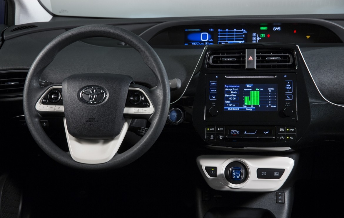 В Toyota подтвердили планы по возвращению Prius в Россию