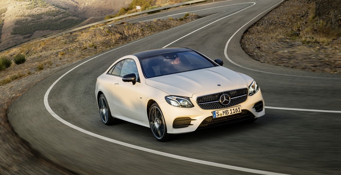 Mercedes объявил российские цены на три новинки