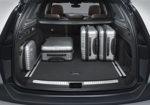 Женева 2017: Opel рассекретил новую Insignia универсал