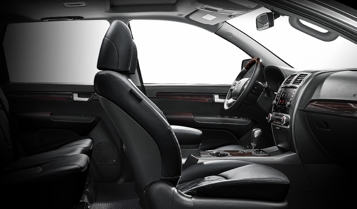 Весной в России начнутся продажи обновленного Kia Mohave