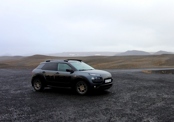 Страна сгоревших «предохранителей восхищения»: на авто по Исландии