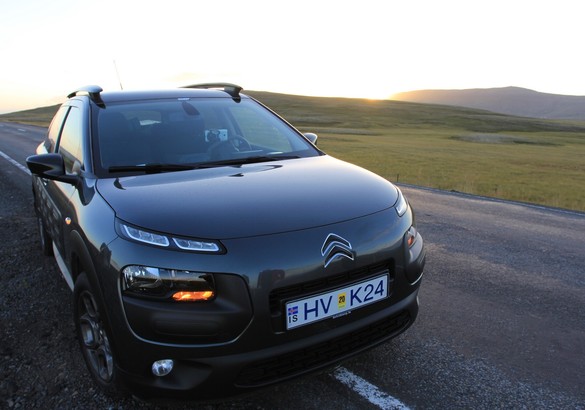 Страна сгоревших «предохранителей восхищения»: на авто по Исландии