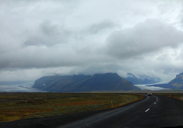 Страна сгоревших «предохранителей восхищения»: на авто по Исландии