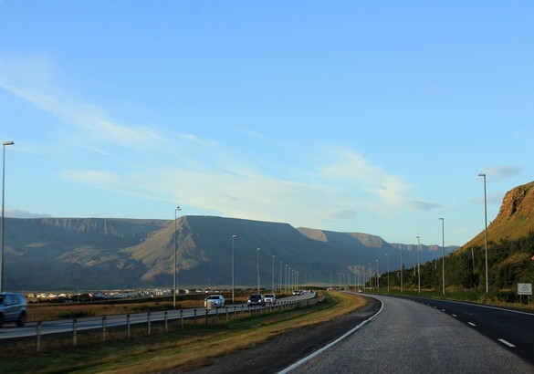 Страна сгоревших «предохранителей восхищения»: на авто по Исландии