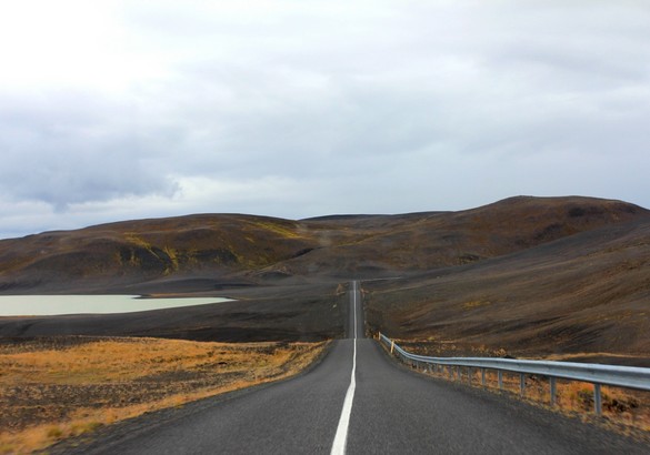 Страна сгоревших «предохранителей восхищения»: на авто по Исландии