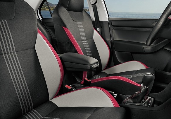 Несезон: изучаем зимнее Лазурное побережье на Skoda Rapid Monte Carlo