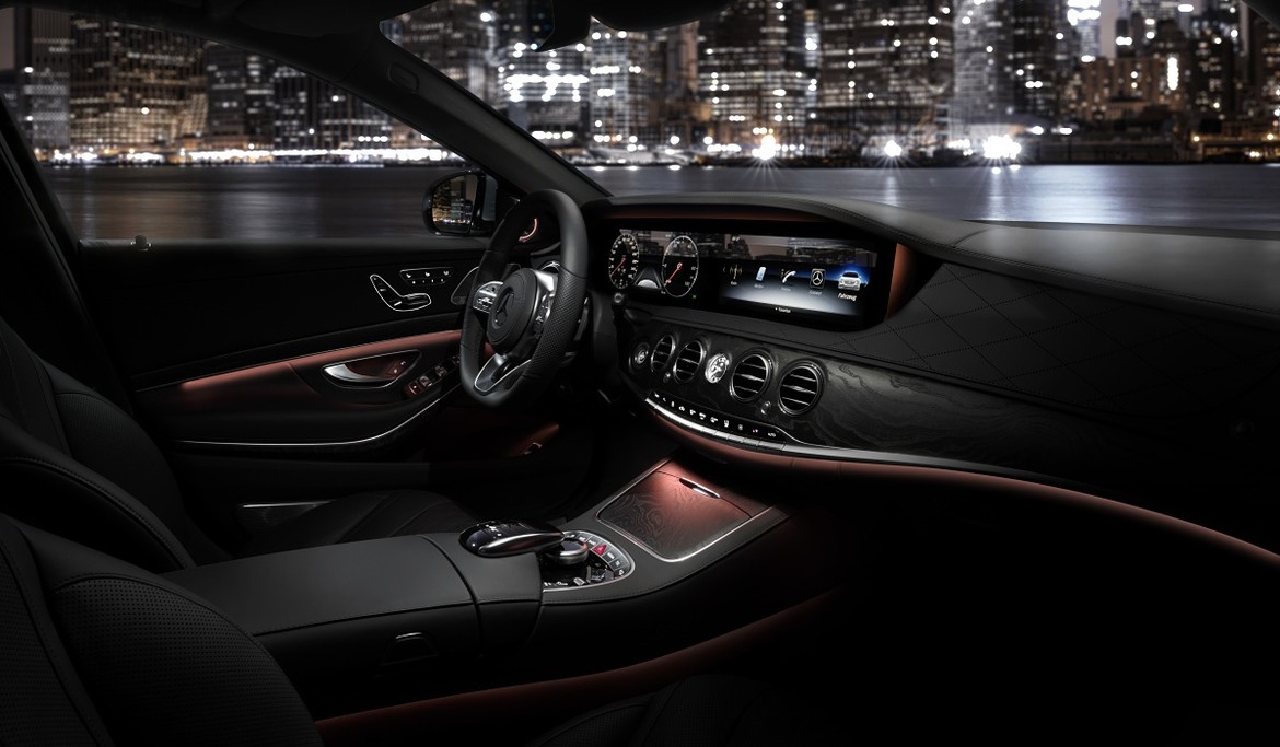 Шанхай 2017: Mercedes готовит обновленный S-Class