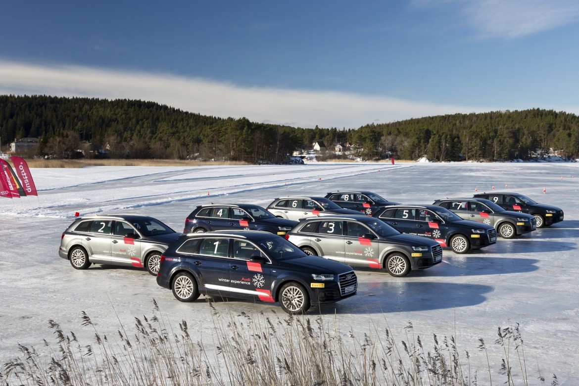По льду как по асфальту: учимся управляемым скольжениям в Audi Driving School