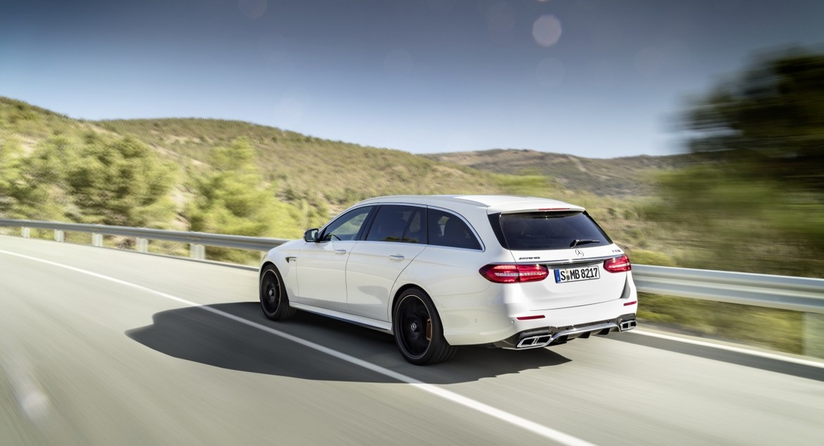 Самый мощный универсал Mercedes E-Class стал доступен для заказа