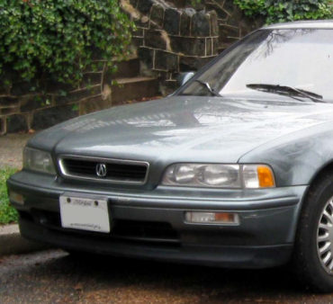 Acura восстановила седан Legend 1993 года