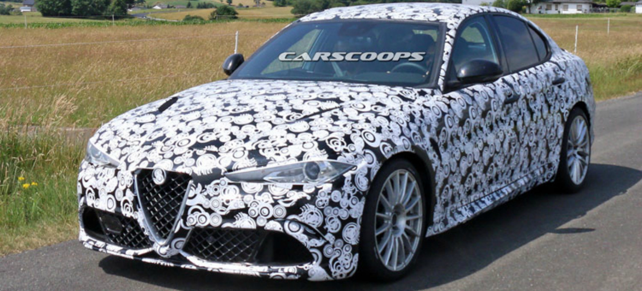 Alfa Romeo Giulia QV разгоняется более чем до 320 км/ч