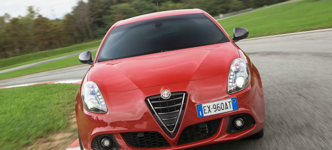 Новые Alfa Romeo буду с моторами Ferrari