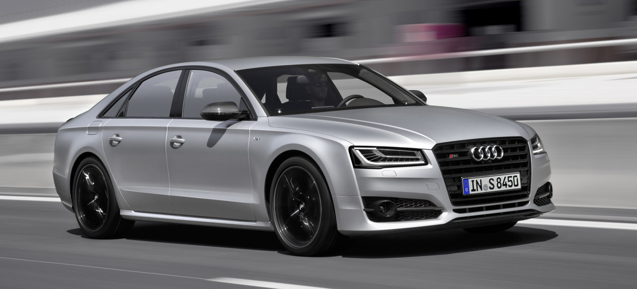 Audi S8 plus доедет до России к началу 2016 года