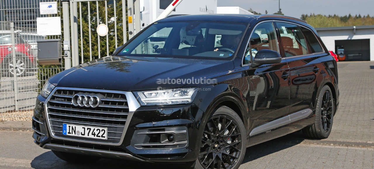 Спортивный Audi Q7 попал в объектив
