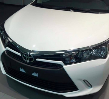 Первые фото новой Toyota Corolla