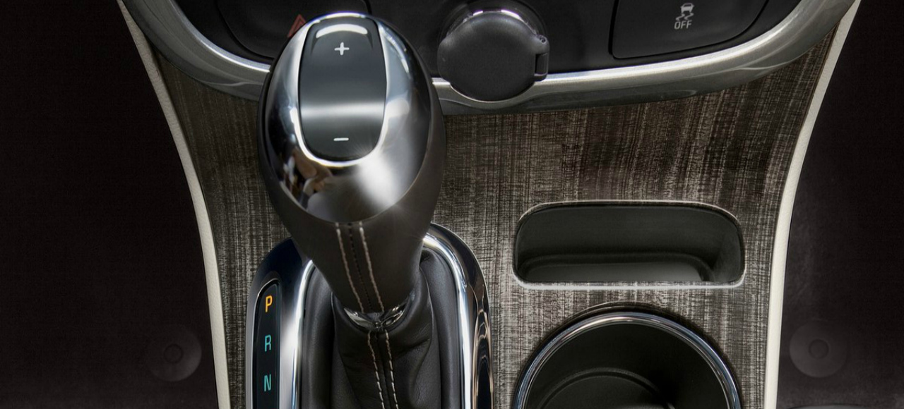 Россияне все меньше покупают автомобили с «автоматом»