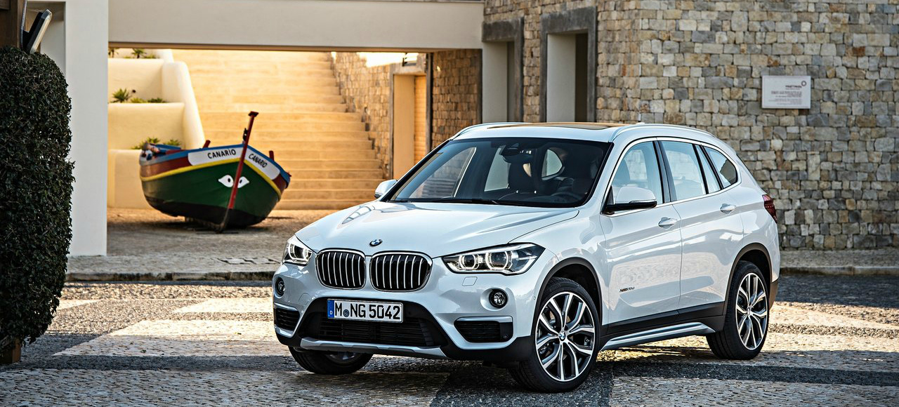 BMW рассекретила новое поколение кроссовера X1