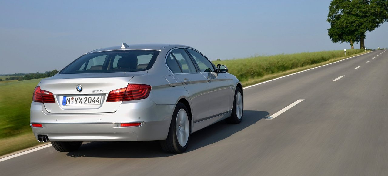 Новая «пятерка» BMW дебютирует в Париже