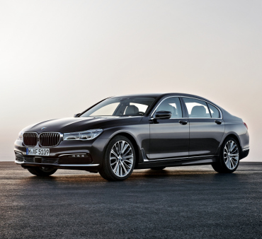 «Семерка» BMW получит новый дизель