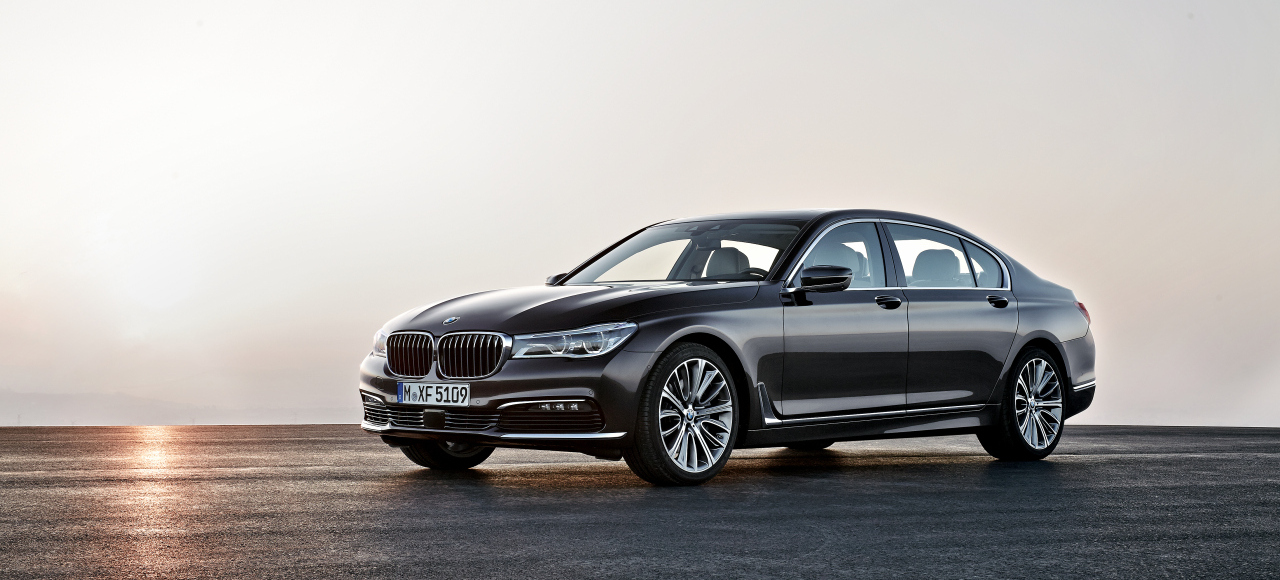 «Семерка» BMW получит новый дизель