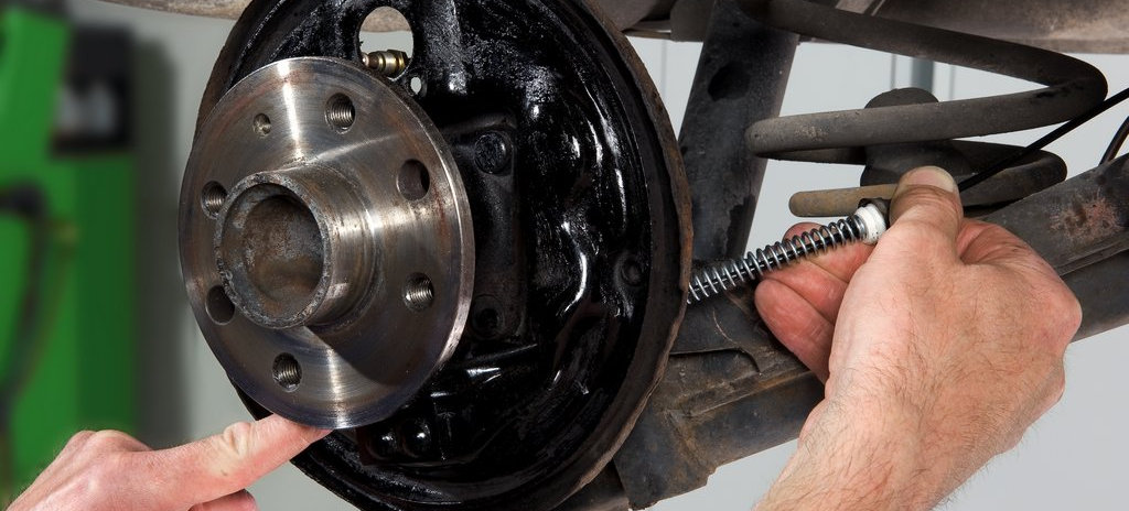 Bosch выпустил рекомендации по проверке стояночного тормоза