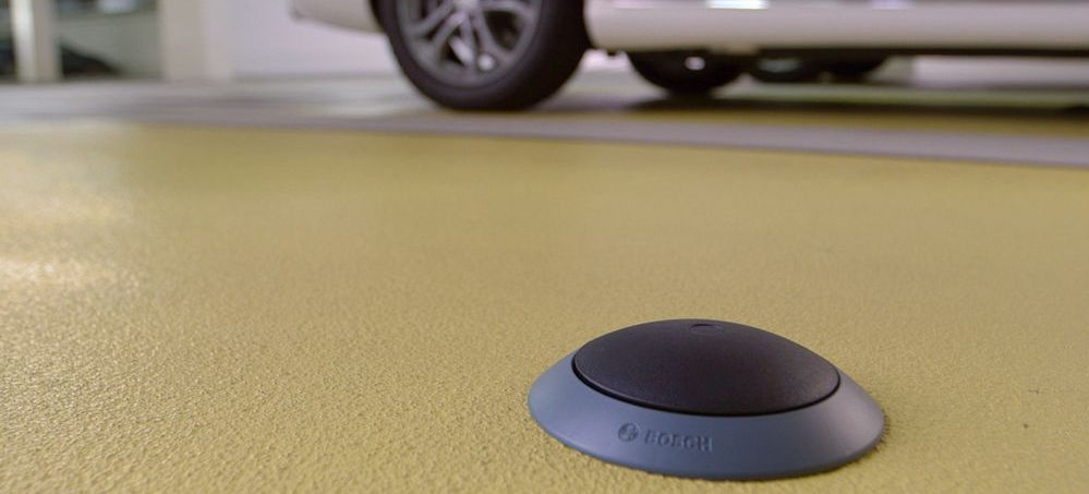 Bosch представил систему поиска парковочных мест
