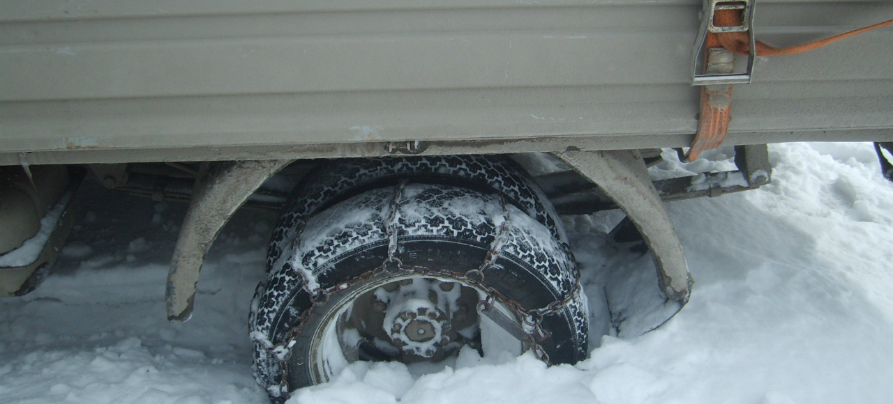 Водителей обяжут возить с собой цепи