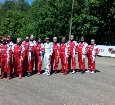 Citroen C4 установил 24 рекорда за сутки