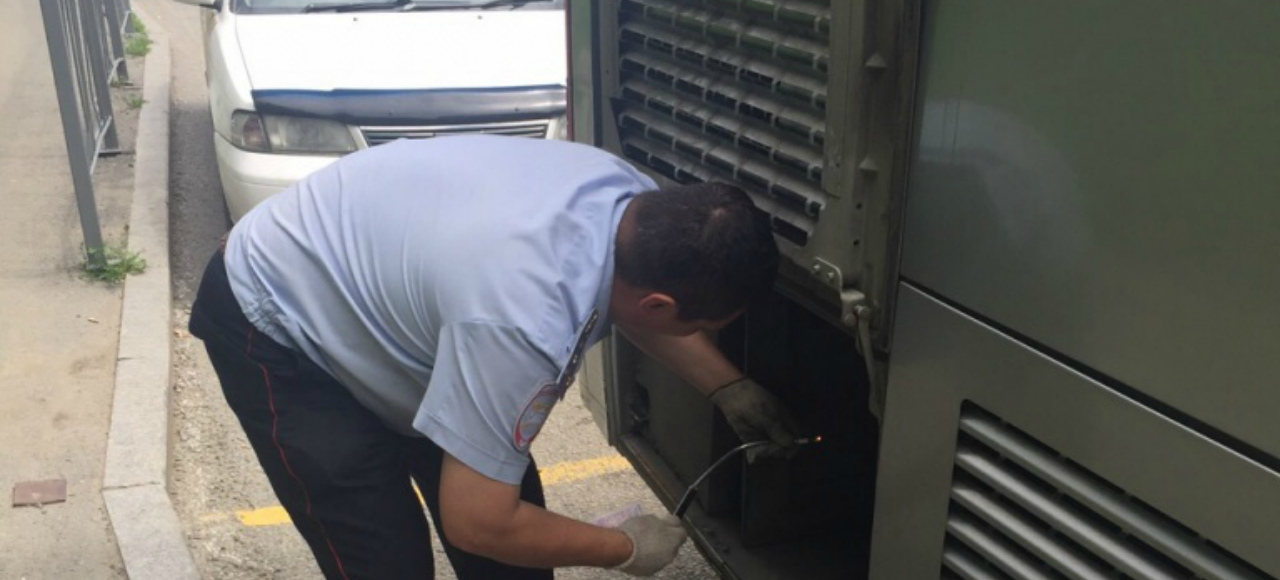 Полиция сможет вскрывать автомобили без предупреждения