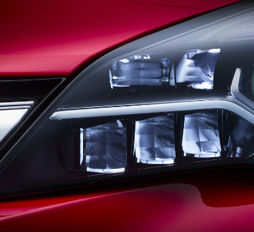 Opel Astra оснастят матричными фарами