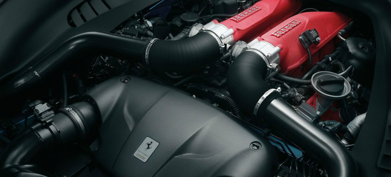 Ferrari переделает многоцилиндровые модели в гибриды