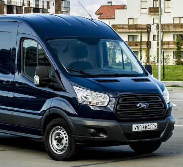 Ford Transit стал фургоном года в России