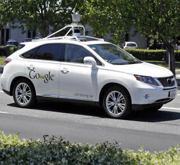 Беспилотник Google попал в первое ДТП с пострадавшими