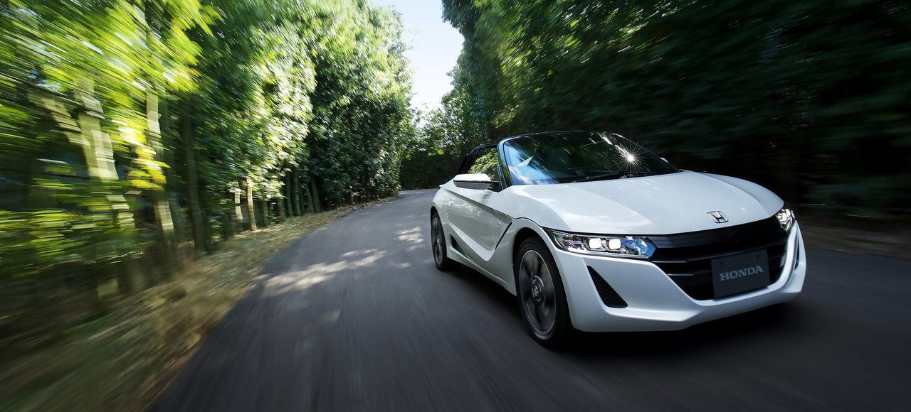 Японцы скупили годовой тираж Honda S660