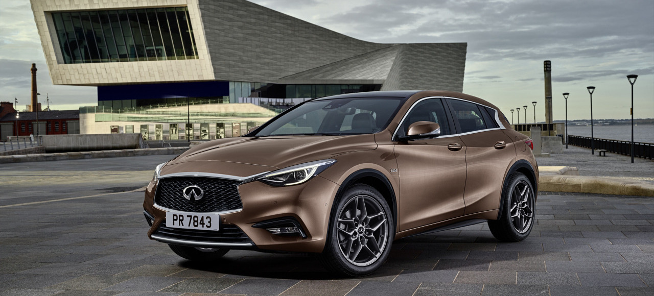 Infiniti Q30 появится в России во втором квартале 2016 года