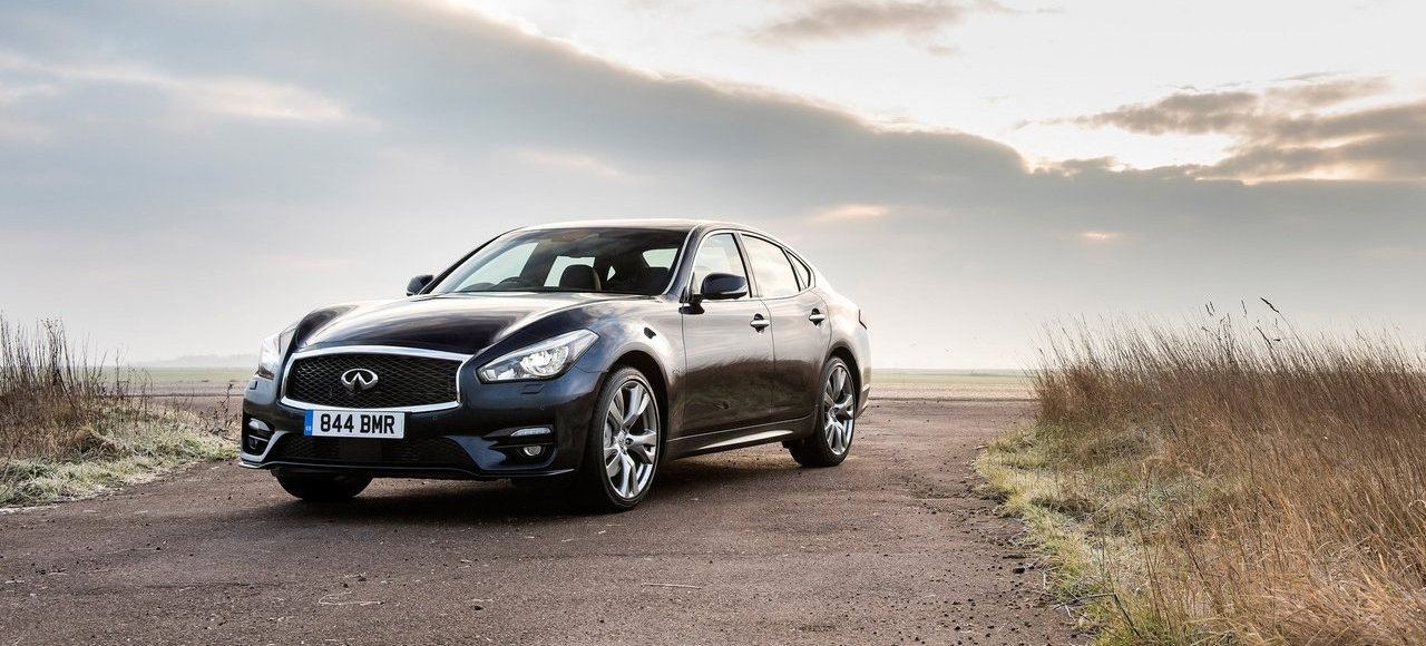 Обновленный Infiniti Q70 приедет в Россию в августе