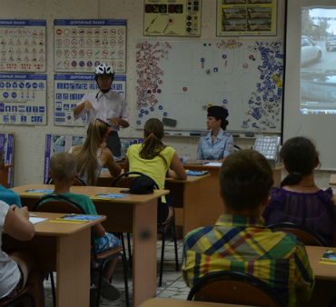 Инструкторы автошкол пройдут курсы психологии